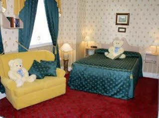 Buckingham'S Hotel Chesterfield Exteriör bild